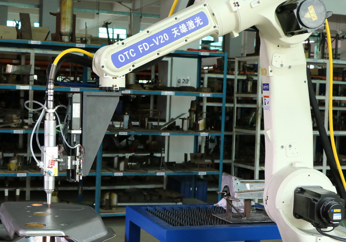 三維激光切割機(jī)的優(yōu)勢(shì)